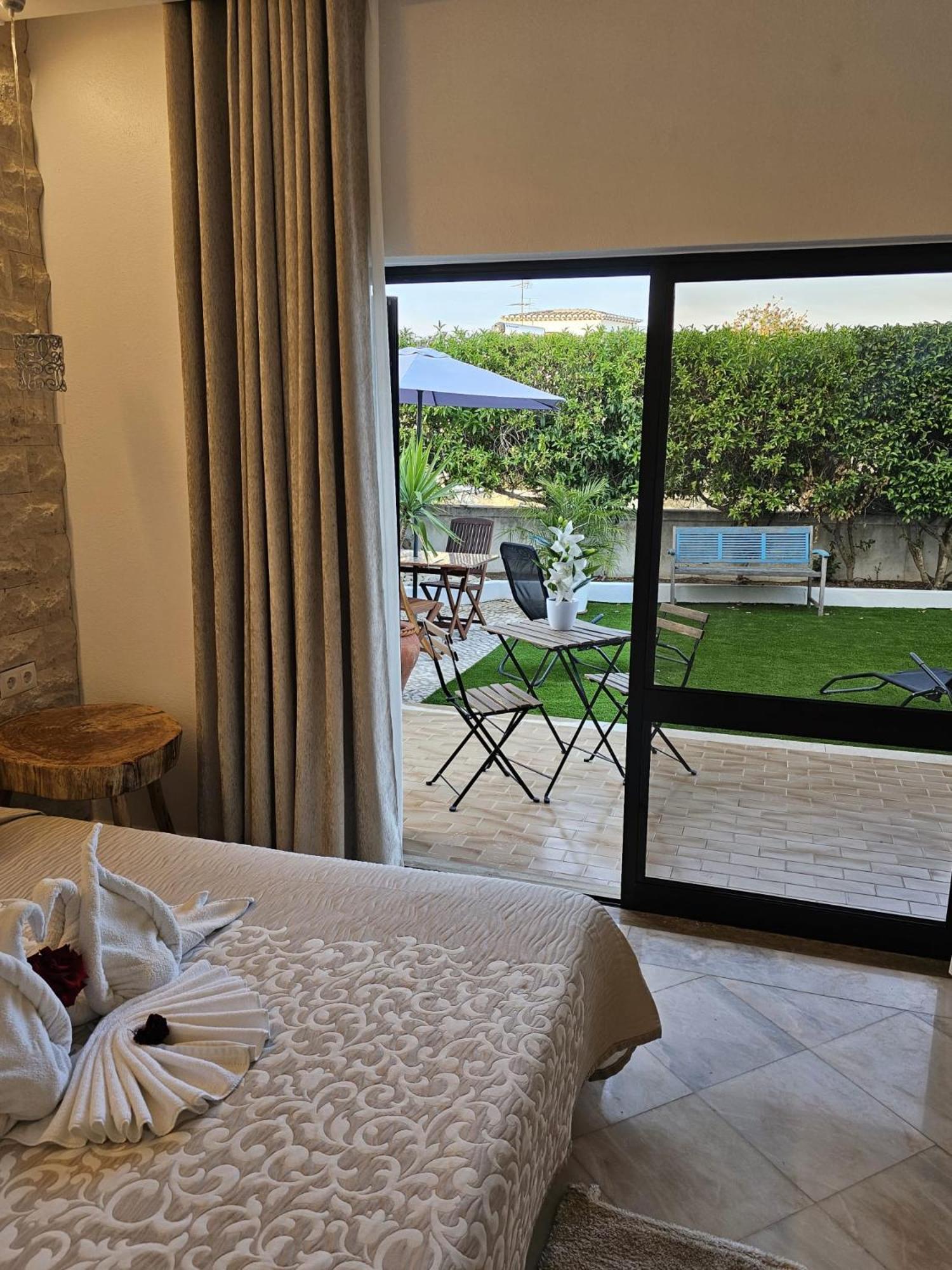 לאגוּ‏ש Nature Guesthouse חדר תמונה